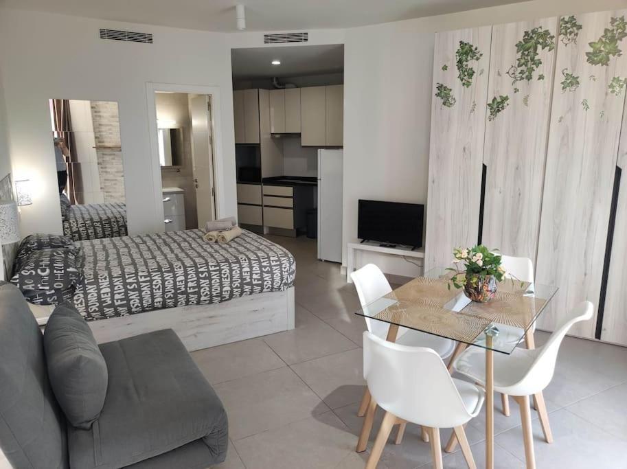 Nuevo Estudio Con Parking Gratis Málaga Extérieur photo